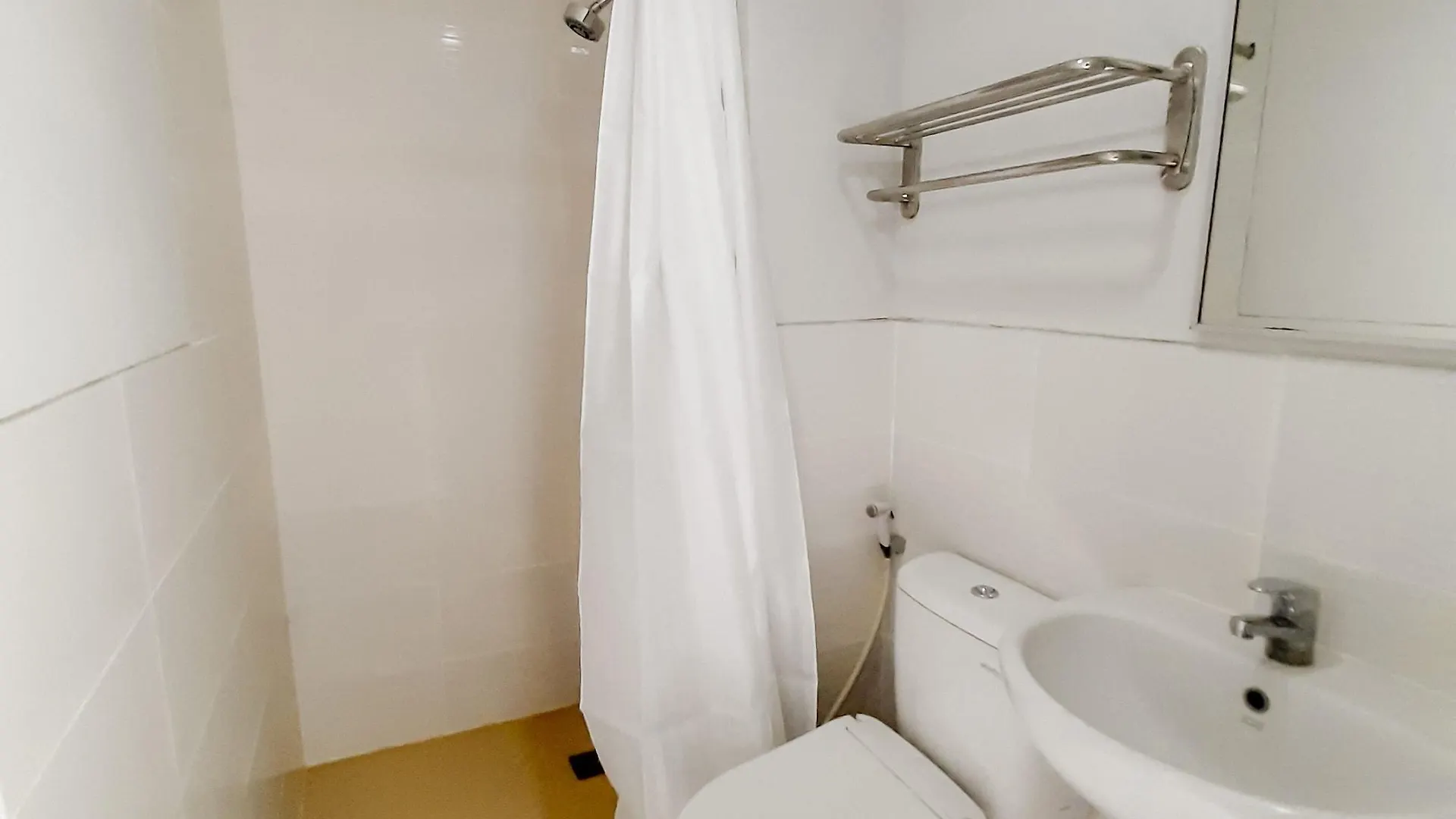 Cozy Stay Denpasar  Denpasar (Bali)