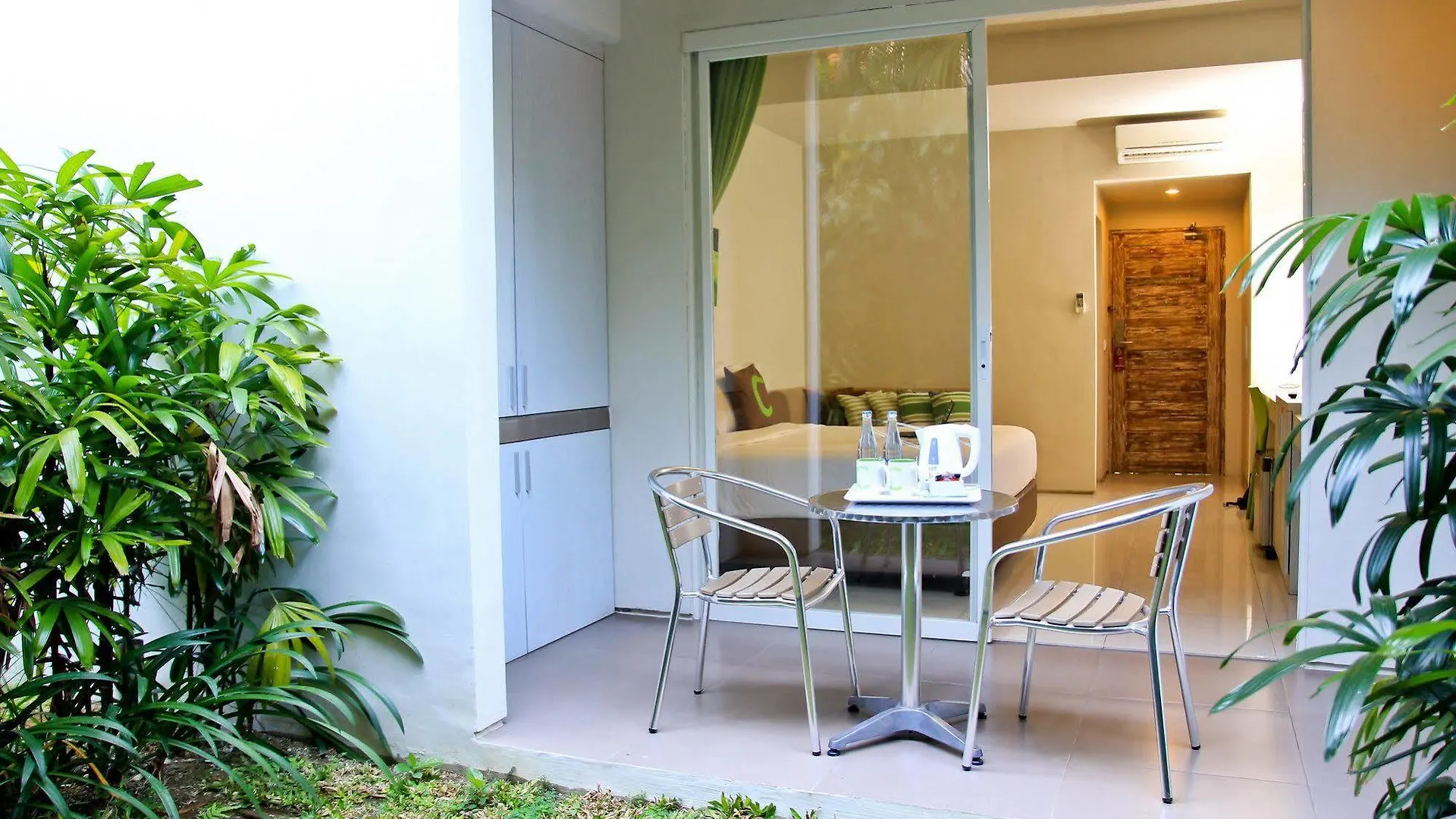 *** Hotel Cozy Stay Denpasar  Indonesia