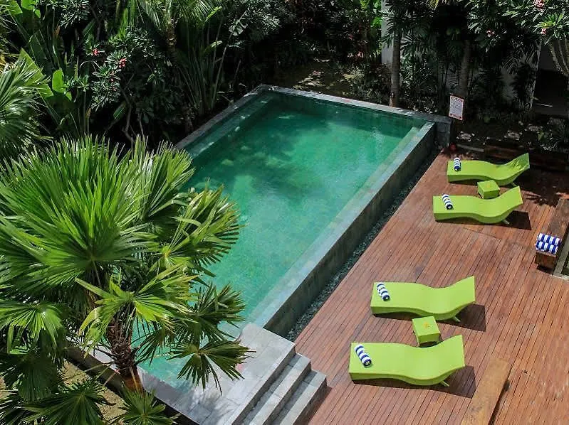 Hotel Cozy Stay Denpasar